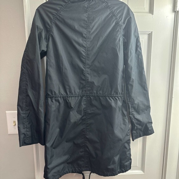 Xhilaration rain jacket - Picture 4 of 4